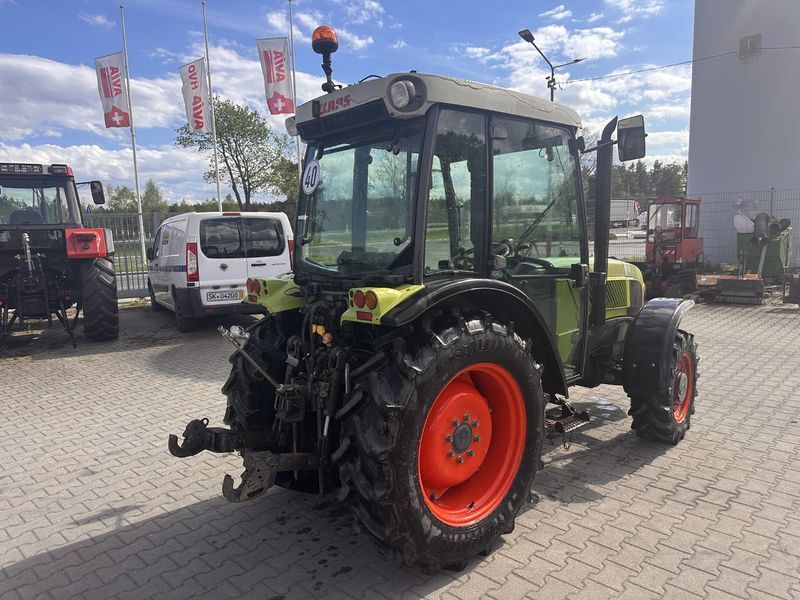 Переднее стекло трактор Claas Nectis 217VE 227VE 237VE 6000106465 фото