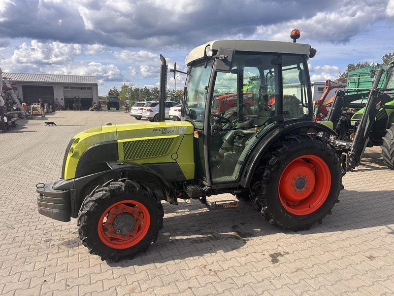 Переднее стекло трактор Claas Nectis 217VE 227VE 237VE 6000106465 фото