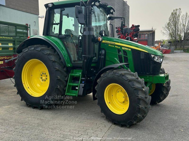 Стекло угловое правое трактор John Deere 6090RC, 6100RC, 6110RC,R201575 2221305 фото