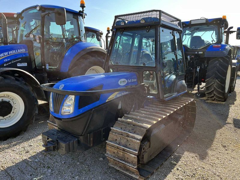 copy_Стекло правая дверь New Holland TK4050 TK4050M TK4060 TK4.100 TK4.100M TK4.110M TK4.110 87747498 фото