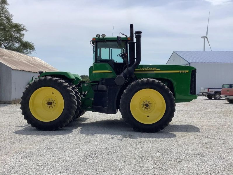 Дверь левая стекло трактор John Deere серия 9120 - 9620 и серия 9320T - 9620T 4222 фото