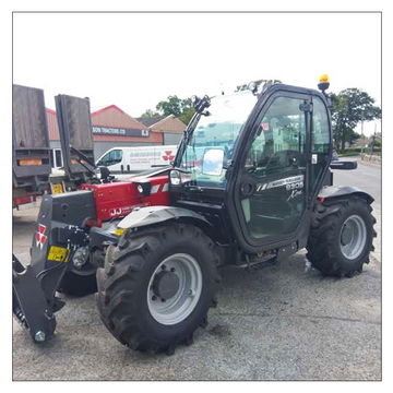 Скло Massey Ferguson 9305 - від 2015