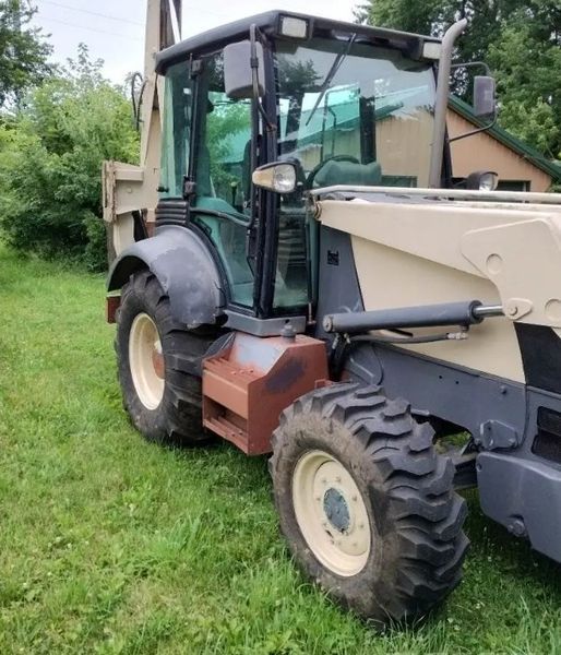 Переднє нижнє праве скло екскаватор Case 595 від 1998 6099903M1 3240 фото