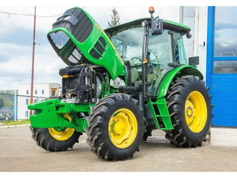 Заднє скло John Deere серія 6100D 6110D 6115D 6125D 6130D 6140D 2220003 фото