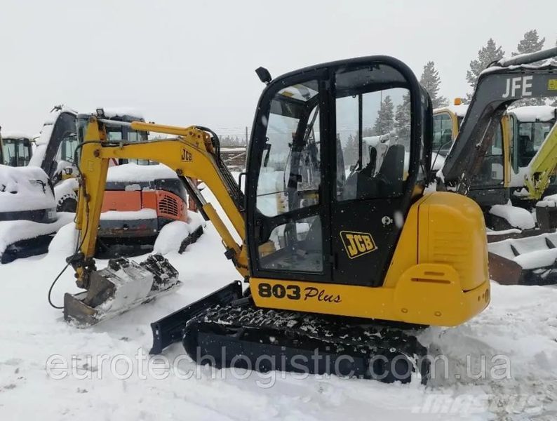 Боковое левое стекло мини экскаватор JCB 802 SUPER 802.7 803 PLUS 803, 804, 8052, 8060 827/80078 фото