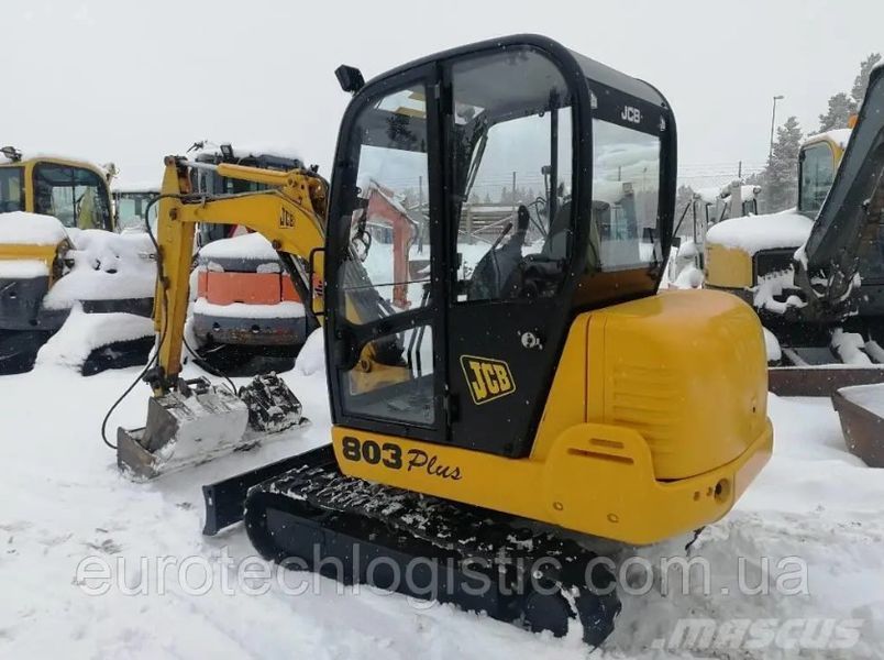 Боковое левое стекло мини экскаватор JCB 802 SUPER 802.7 803 PLUS 803, 804, 8052, 8060 827/80078 фото