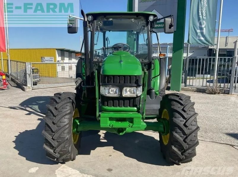 Угловое стекло левое John Deere 5080R, 5080RN, 5090R, 5090RN, 5100R, 5100RN, R201574 2221304 фото