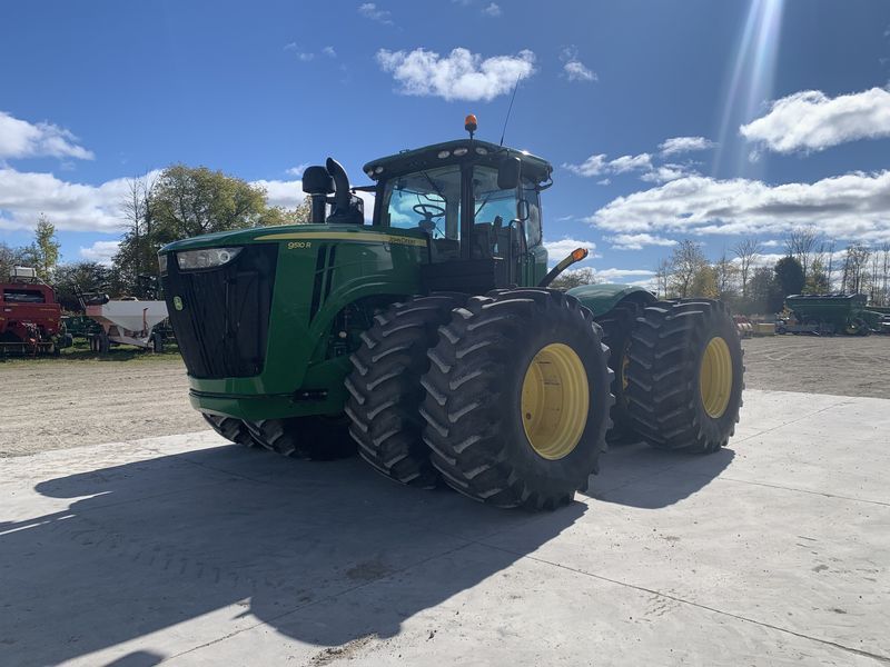 Скло праві двері John Deere 9410R, 9460R, 9460RT, 9510R, 9510RT, 9560R, 9560RT R537535 фото